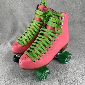 Moxi Roller Skates Women Moxi 6 Pink Beach Bunny Quad Skates Green Wheels Laces